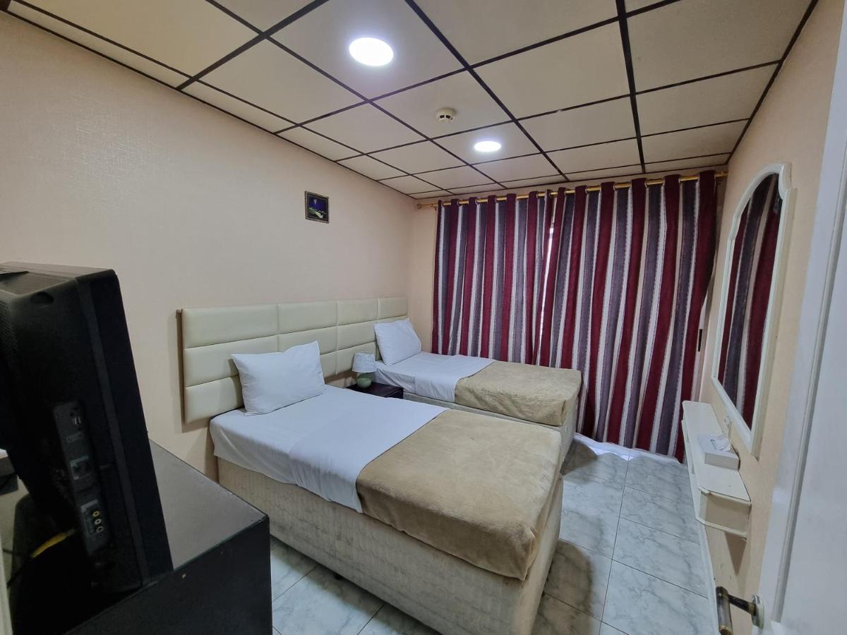 West Hotel Dubaj Zewnętrze zdjęcie