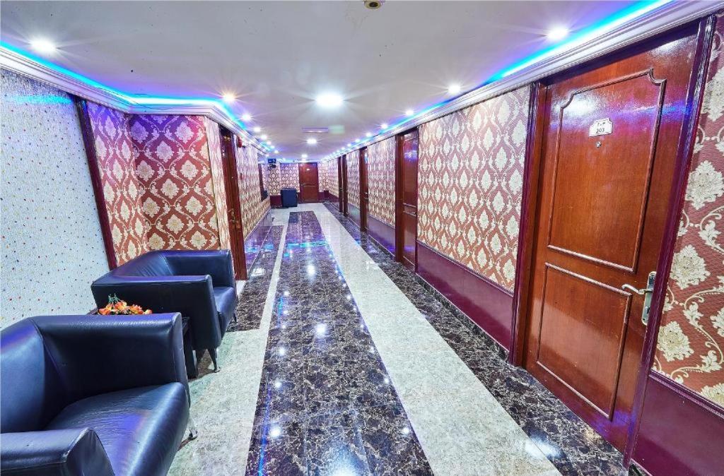 West Hotel Dubaj Zewnętrze zdjęcie